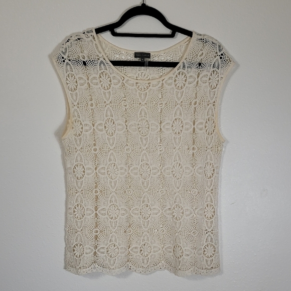 Vince Camuto Lace Crochet Top Size M Ivory White Boho Y2K Sleeveless Open Knit - Picture 1 of 10
